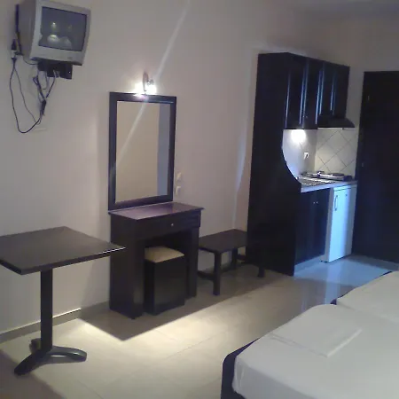 Marilena Luxury * Neoi Poroi